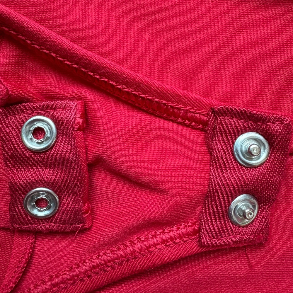 Good American Deep Red V-Neck Bodysuit - Picture 5 of 6